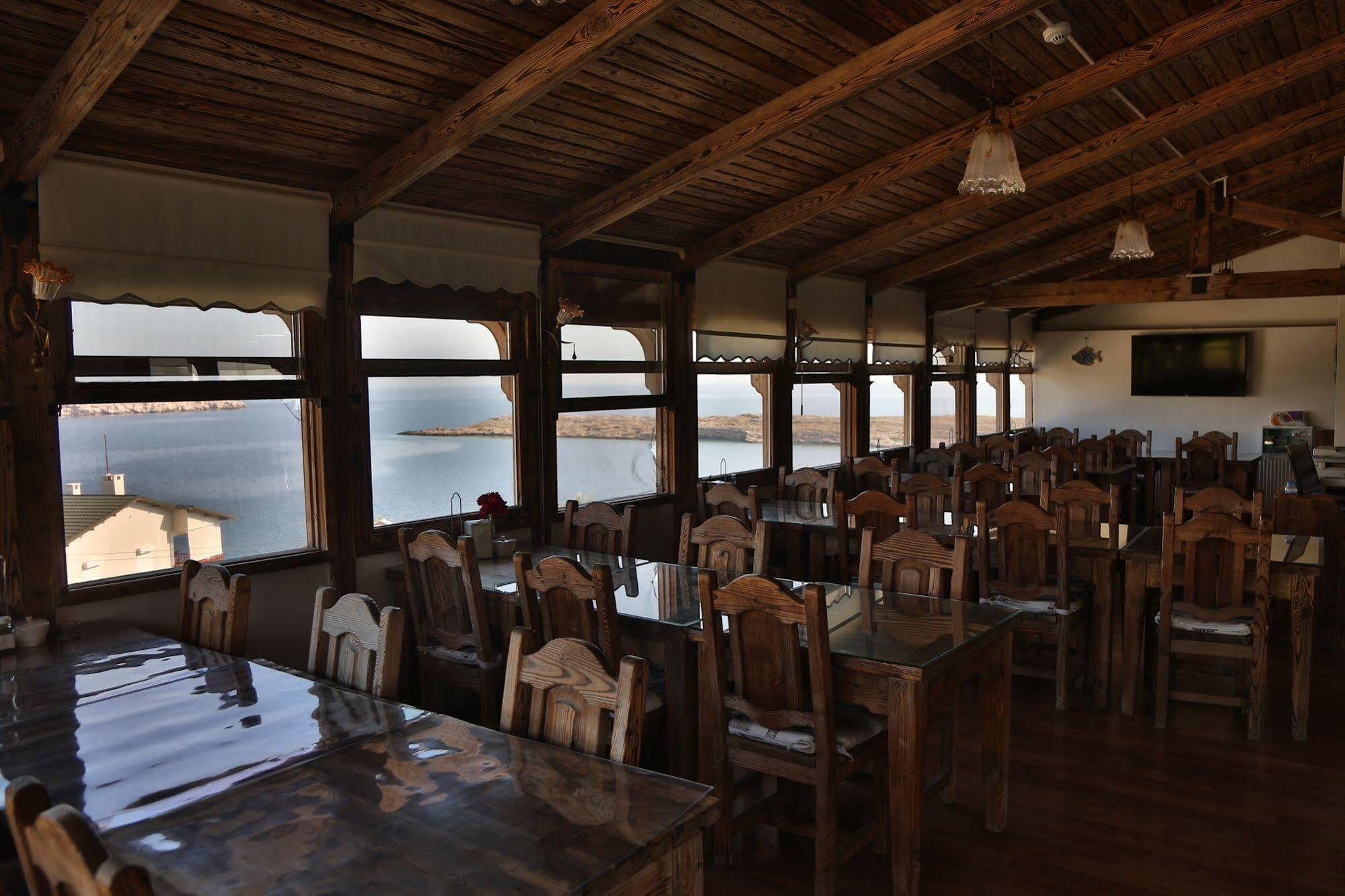 Arya Hotel Karaburun Karaburun  Buitenkant foto